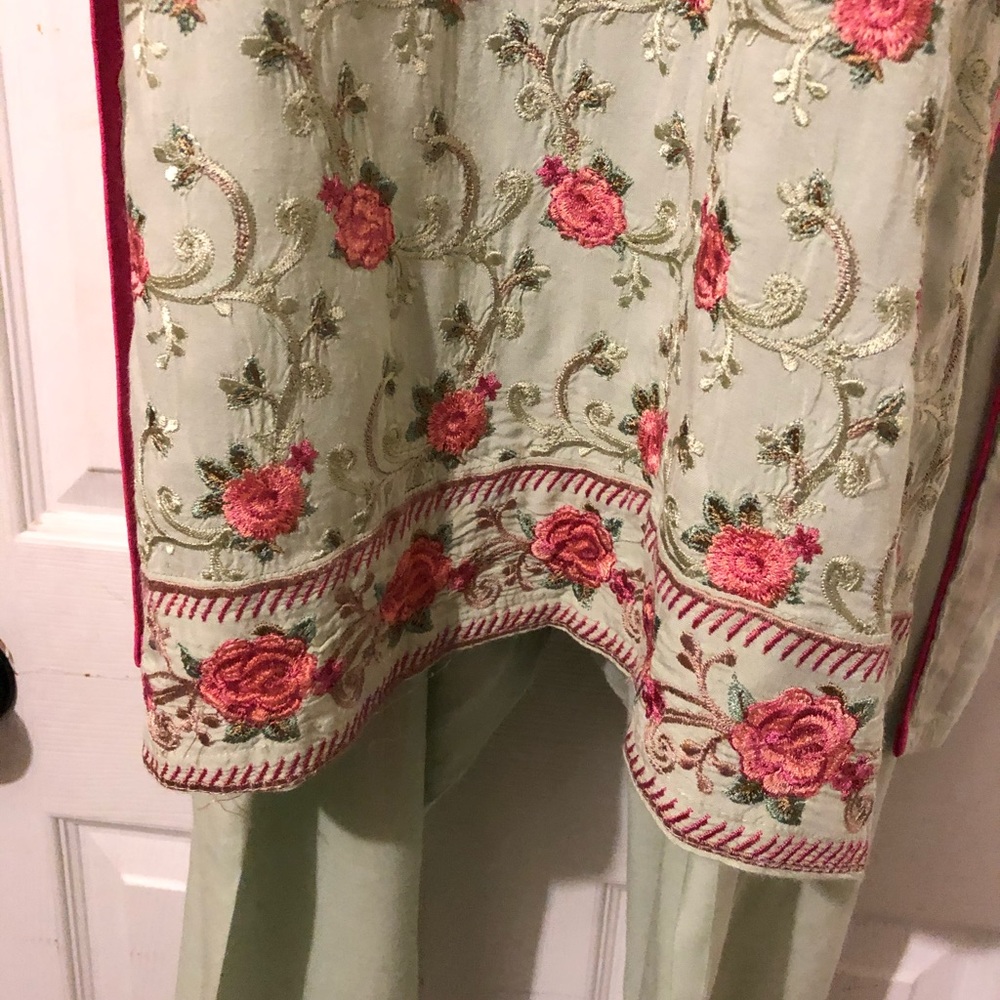 Pakistani Indian Shalwar Kameez - image 3